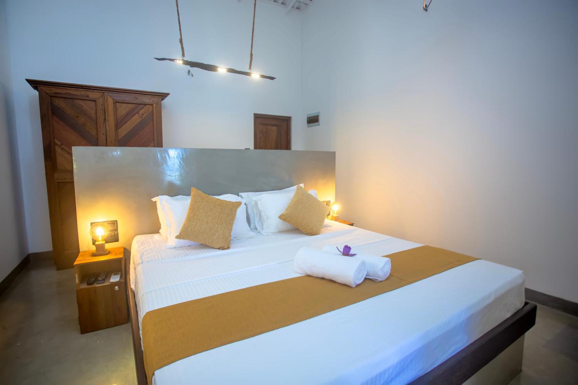 Aki Luna Lagoon Resort Hikkaduwa Exteriér fotografie